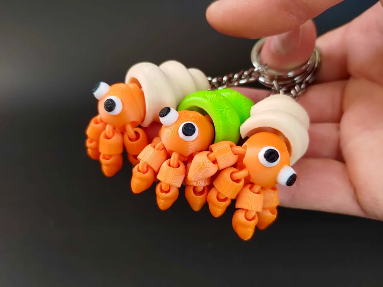 Caranguejo Ermitão Flexível e Fofo Laranja com casco verde