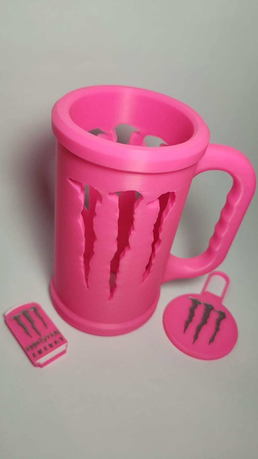 Porta latas Monster